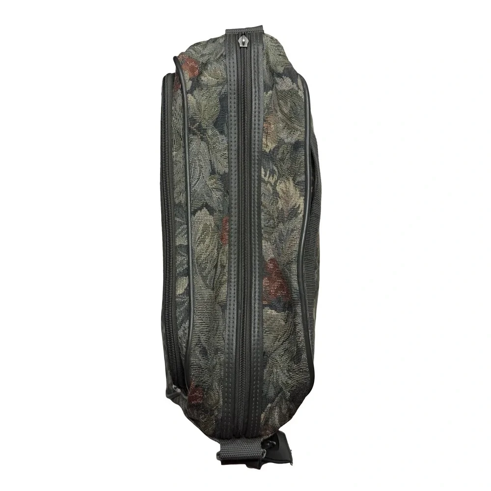 American Tourister good main